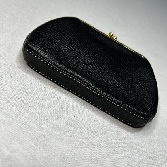 Dooney and Bourke Pebbled Leather Kiss Lock Coin & Credit Card Black Purse - Picture 3 of 6